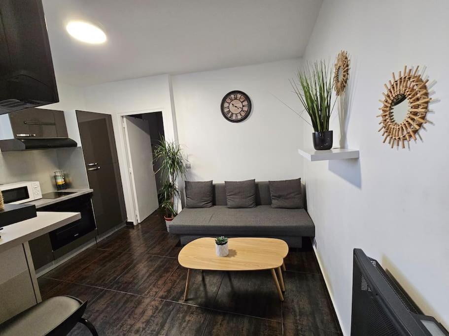 Appartement Proche Metro Paris Pantin Extérieur photo