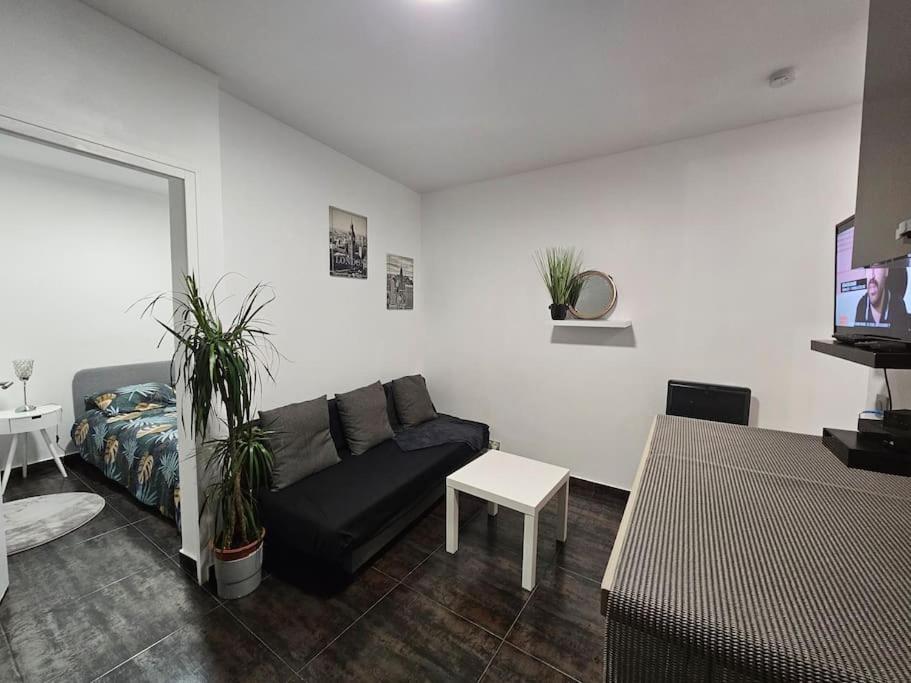 Appartement Proche Metro Paris Pantin Extérieur photo